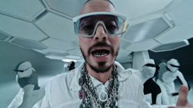 ELLA QUIERE UMM Vs BLANCO – J Balvin