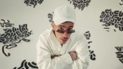 YO PERREO SOLA Vs. PAPI CHULO – Bad Bunny Vs. Lorna